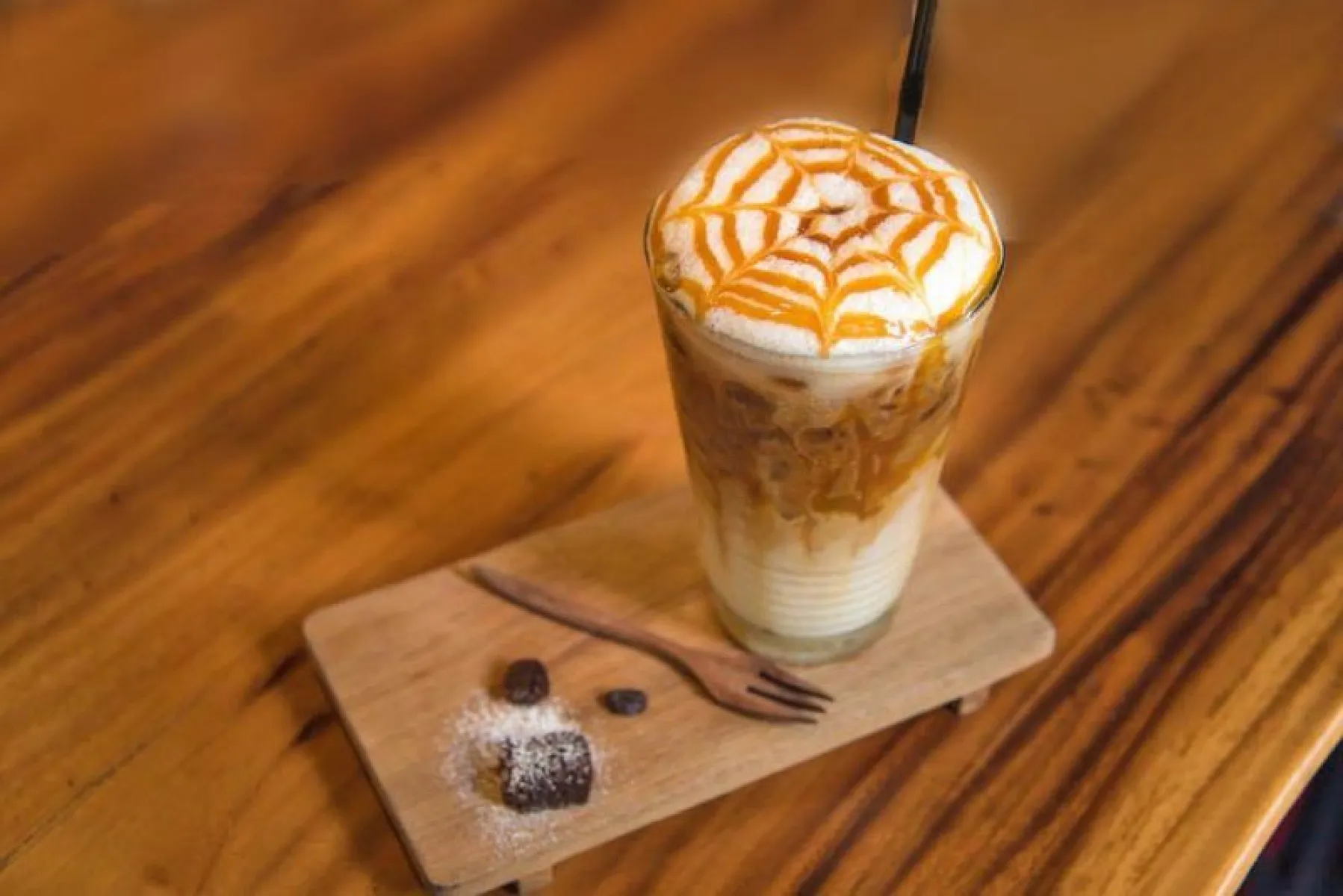 Iced Caramel Macchiato